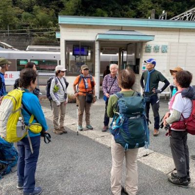 出発前のミーティング