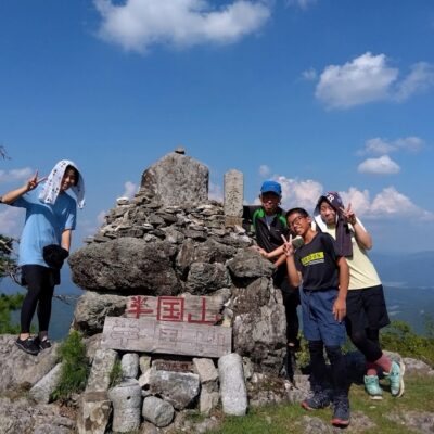 山くらぶ　初めての沢登り