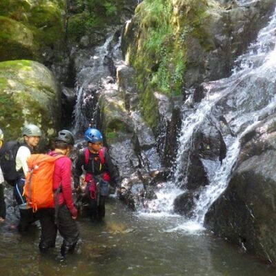山くらぶ　初めての沢登り